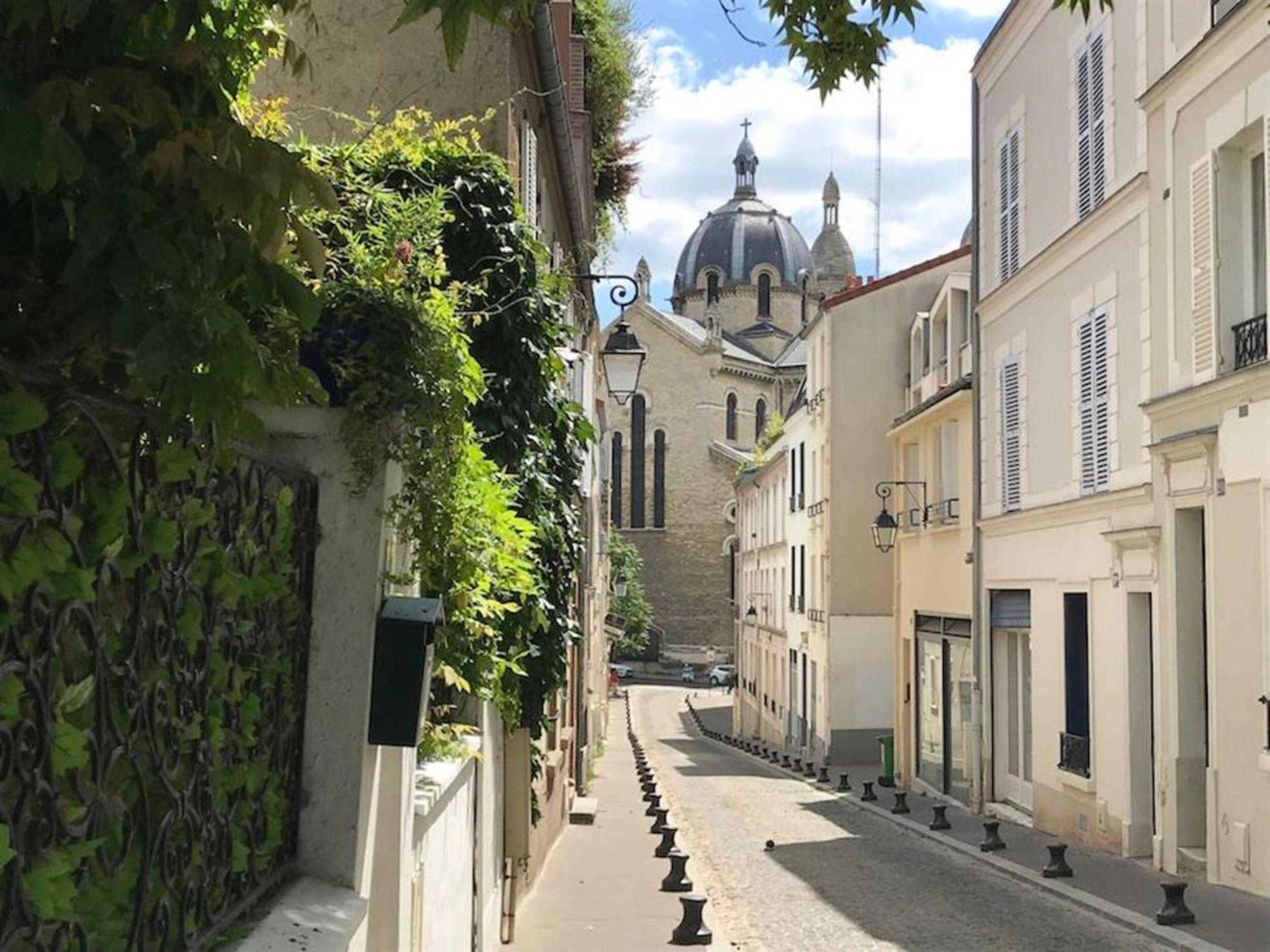 Gare D' Austerlitz - Premium For 5 With Easy Access Parigi